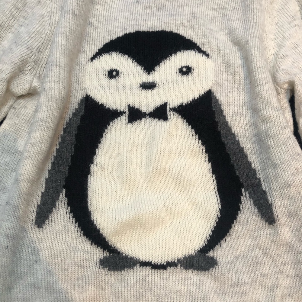 Penguin sweater